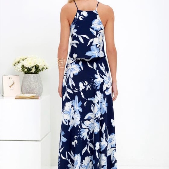 Lulu’s Two-Piece Floral Maxi Dress - Picture 3 of 6